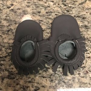 Freshly Picked Gray Moccasins size 6